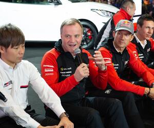 Site1209-toyota-tokyo20