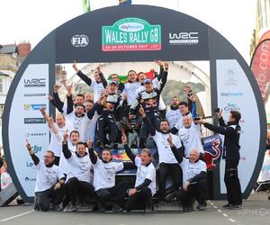 Site9149-podium-wales17