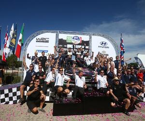 Site5136-podium-mexique18