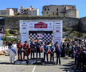 Site5232-podium-corse19