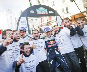 Site9119-podium-wales17